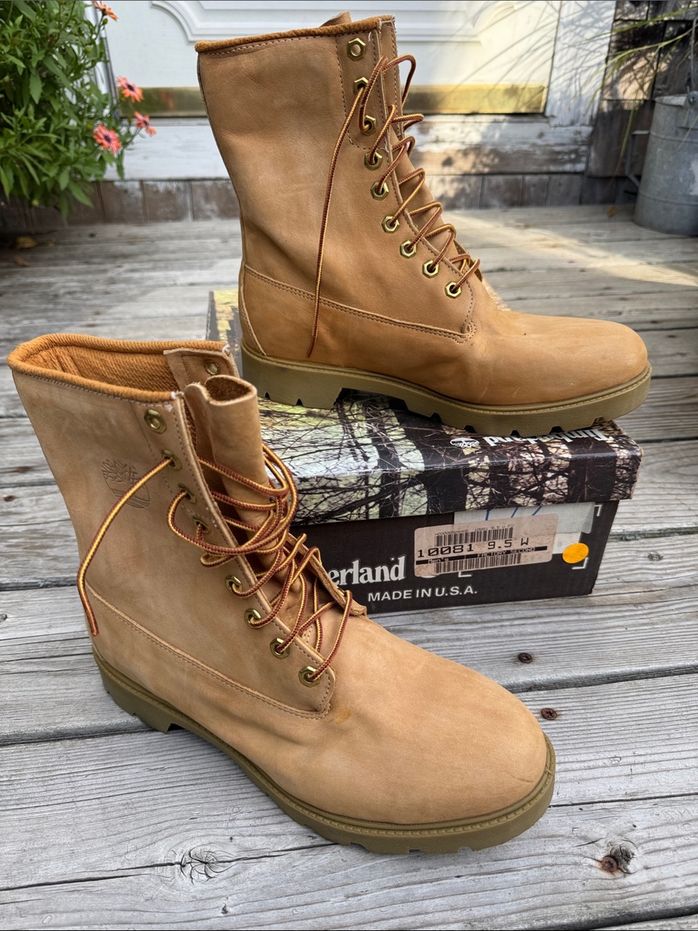 Vintage Timberland 8" Basic Waterproof Leather Boots Wheat 10081 Size 9.5 W